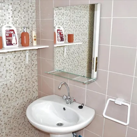 Apartment 2 *